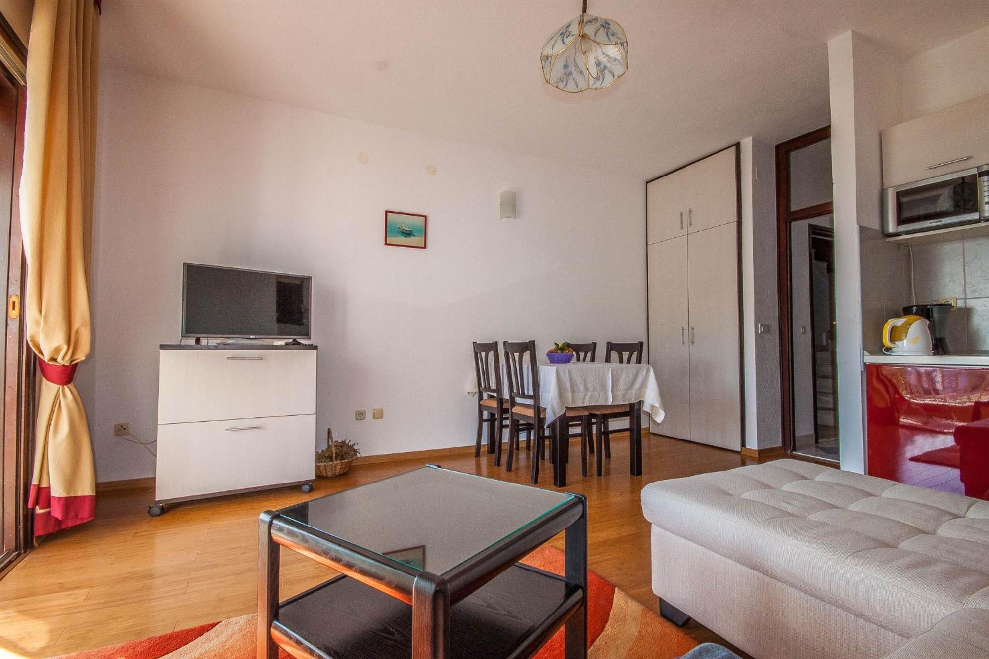 Apartments Rosanda Pakoštane Exterior foto